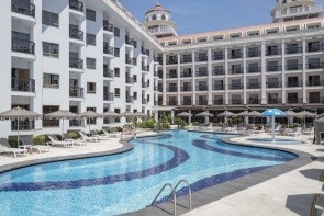 Blue Marlin Deluxe Spa & Resort