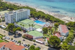Globales Appartements Lord Nelson (Es Migjorn Gran)