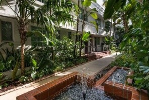Essex House (Miami Beach)