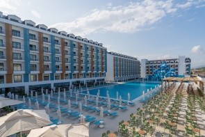 Arcanus Trendline Resort