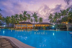 Prideinn Flamingo Beach Resort