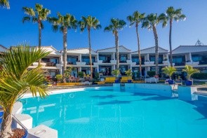 Sunsuites Carolina