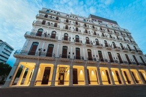 Mystique Regis Habana