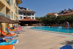 Hibiscus Apart & Garden