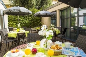 Best Western Cannes Riviera