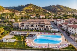 Cooee Michelizia Tropea Resort