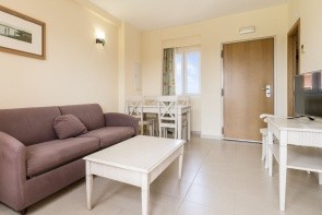 Ilunion Sancti Petri