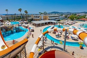 Sun Palace