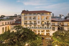 American Trade Hotel