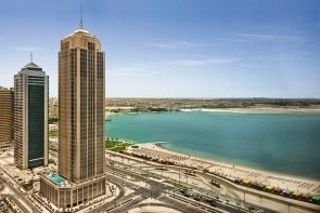 Wyndham Grand Doha West Bay Beach
