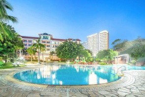 Sanya Huayuan Hot Spring Seaview Resort