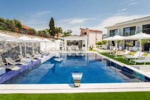 Epicentrum Suites