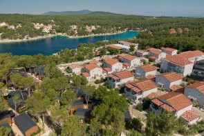 Gava Waterman Island Cottages