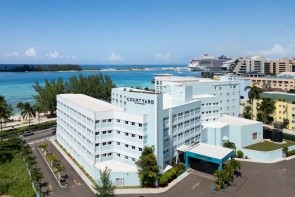 Courtyard Nassau Downtown/Junkanoo Beach