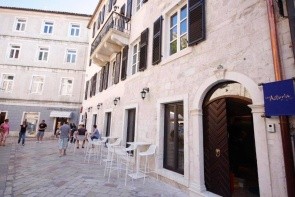 Astoria (Kotor)