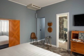Bloom Hotel Roma
