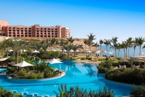 Shangri - La's Al Jissah Resort
