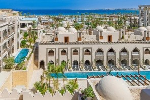 El Kasr Sahl Hasheesh