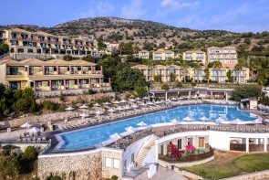 Louis Apostolata Resort & Spa