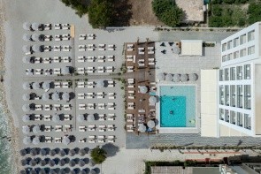 Morina Beach