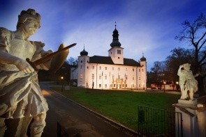 Zámecký Hotel Třešť