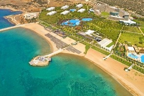 Noah's Ark Deluxe Hotel & Spa