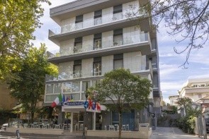 Hotel Modenese