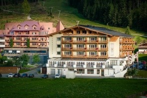 Alpinhotel Jesacherhof (St. Jakob In Defereggen)