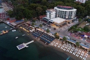 Class Unique Beach