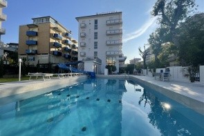 Club Hotel Residence