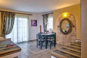 Castle Suites