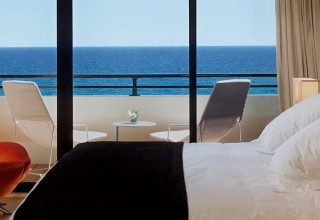 Amathus Beach