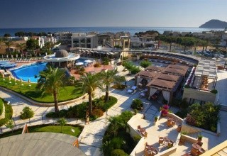 Minoa Palace Resort &Spa