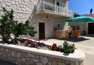 Apartmány Leontina