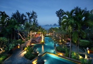 Amari Vogue Resort