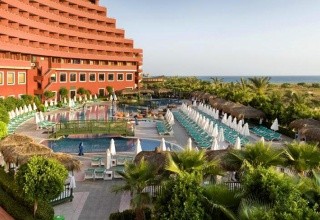 Delphin Palace
