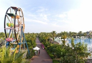 Delphin Palace