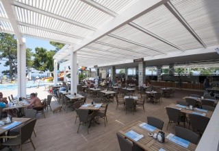 Crystal Aura Beach Resort & Spa
