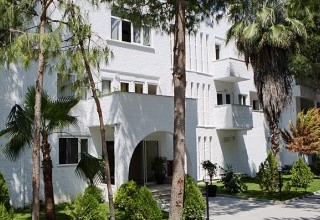 Side Nusso Beach Club (ex. Sunrise Beach)