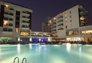 Cenger Beach Resort & SPA