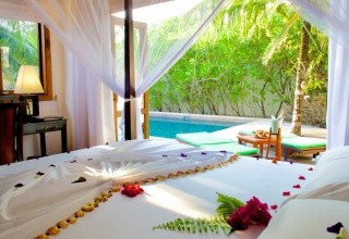 Kuredu Island Resort