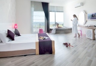 Raymar Resort & Aqua