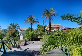 Crystal De Luxe Resort & Spa
