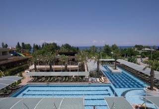 Crystal De Luxe Resort & Spa