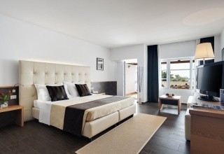 Barcelo Hydra Beach