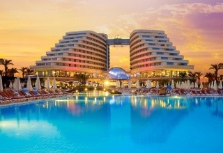 Miracle Resort