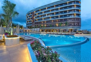 Michell Spa Beach Club