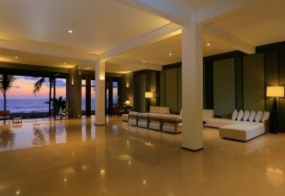Pandanus Beach Resort & Spa