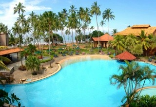 Royal Palms Beach