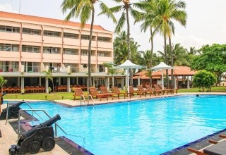 Paradise Beach Hotel